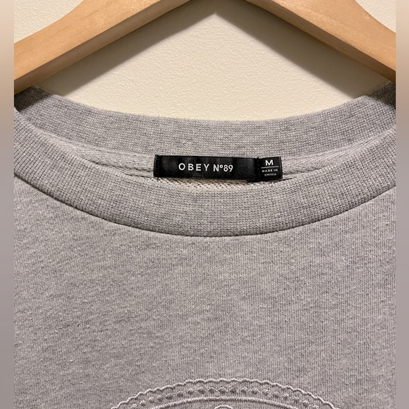 OBEY - crewneck sweater skull design - Picture 3 of 4